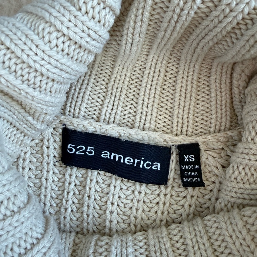 525 America 100% Cotton Beige Turtleneck Sweater - Picture 7 of 10